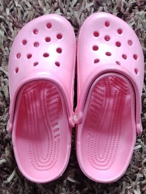 Pink Crocs Like (Holey Soles) W 6/7 Clogs